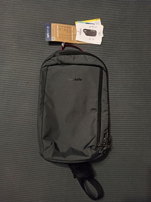 Plecak antykradzieżowy Pacsafe Vibe 325