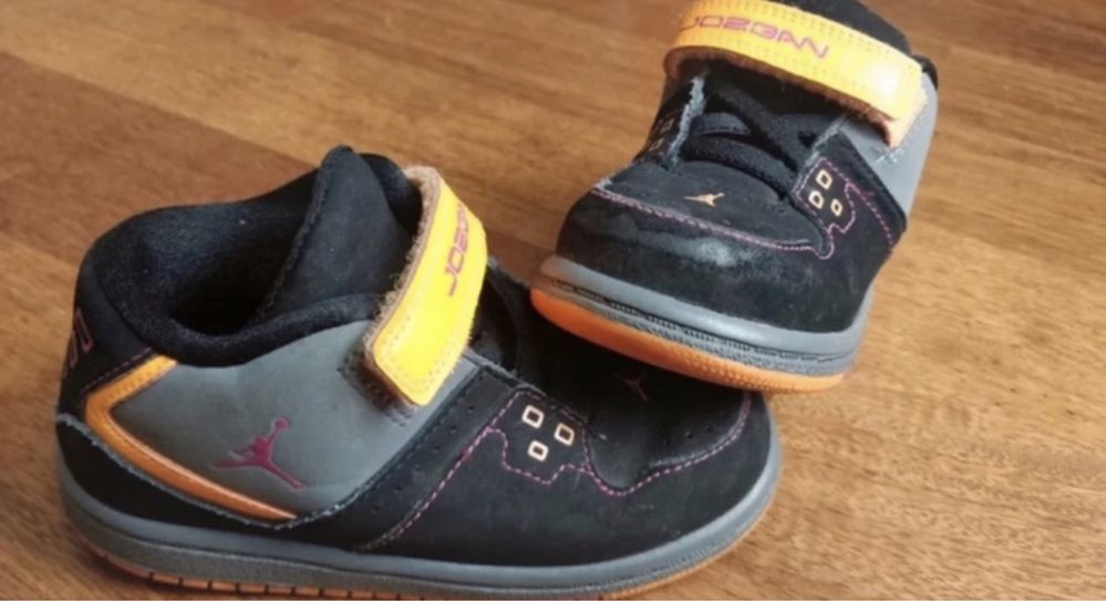Buty Jordan rozm 25