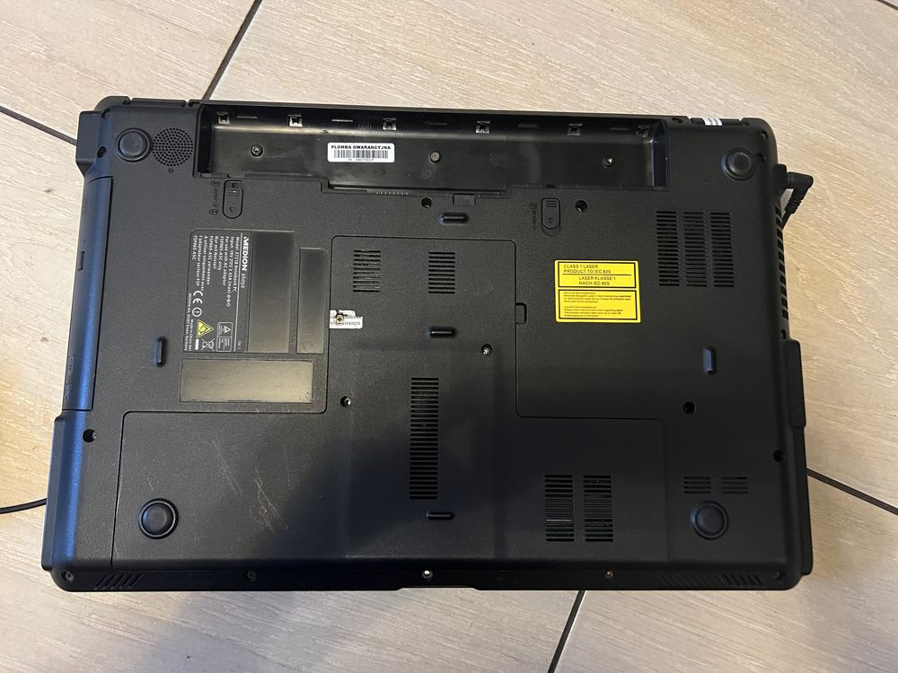 Laptop Medion Akoya E7218