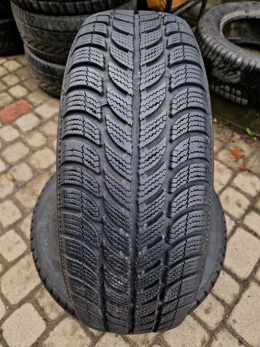 Склад шин 185/65R15 Debica Frigo 2 Шини/Колеса/Зима
