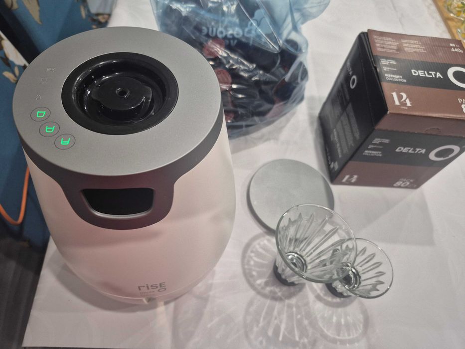 Delta q rise oferta cafe e 2 copos
