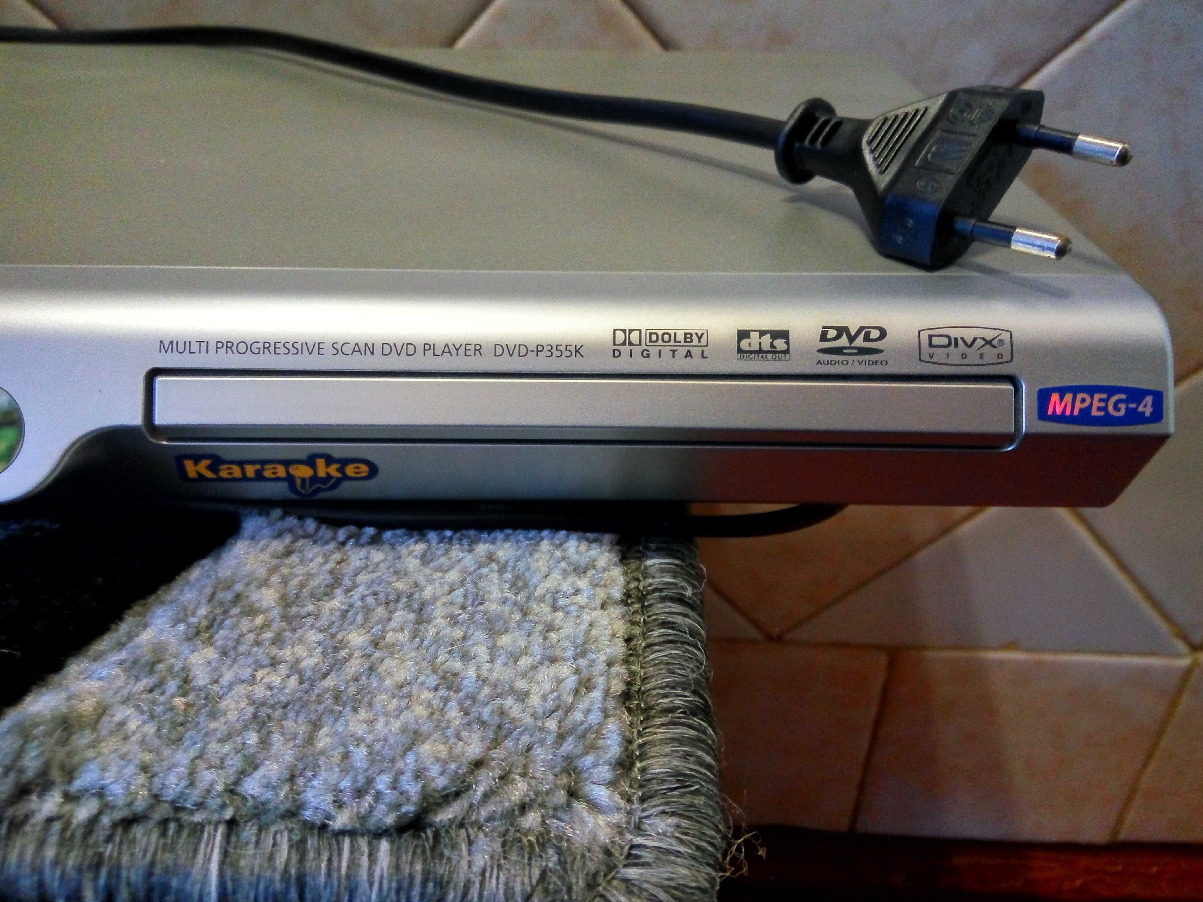 Караоке DVD проигрыватель SAMSUNG. Модель: DVD-P355K XEV.