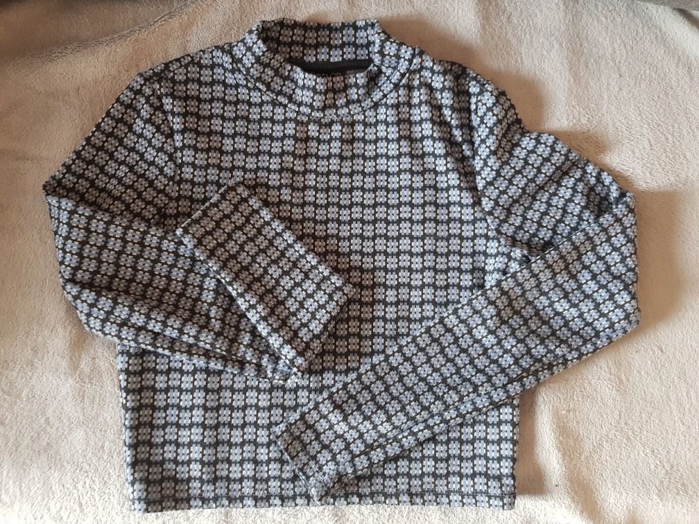 Sweter krótki  r. 36