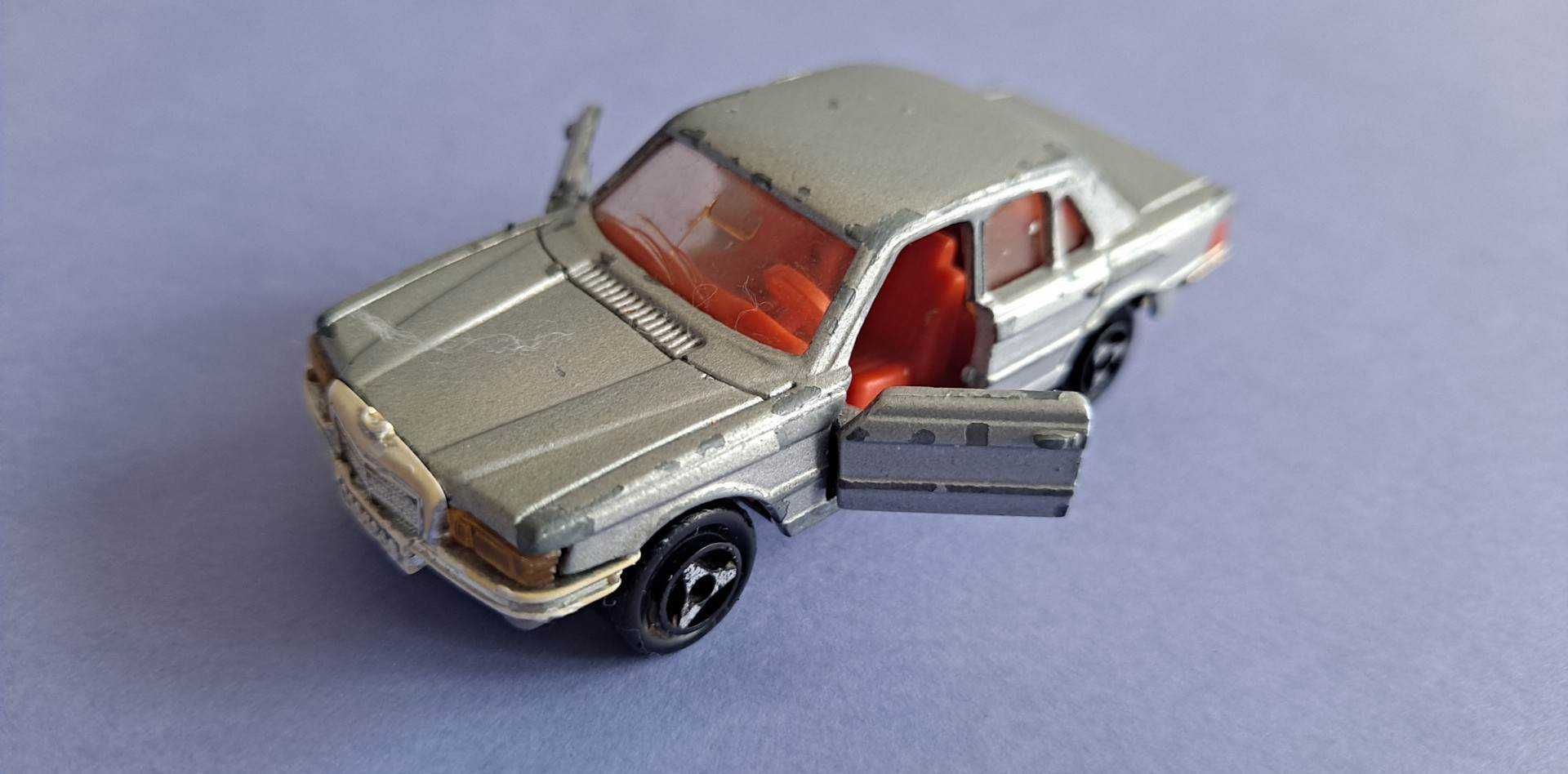 Majorette Mercedes Benz 400 SE - vintage