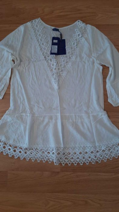 Туніка біла з мереживом. Нічні сорочки.