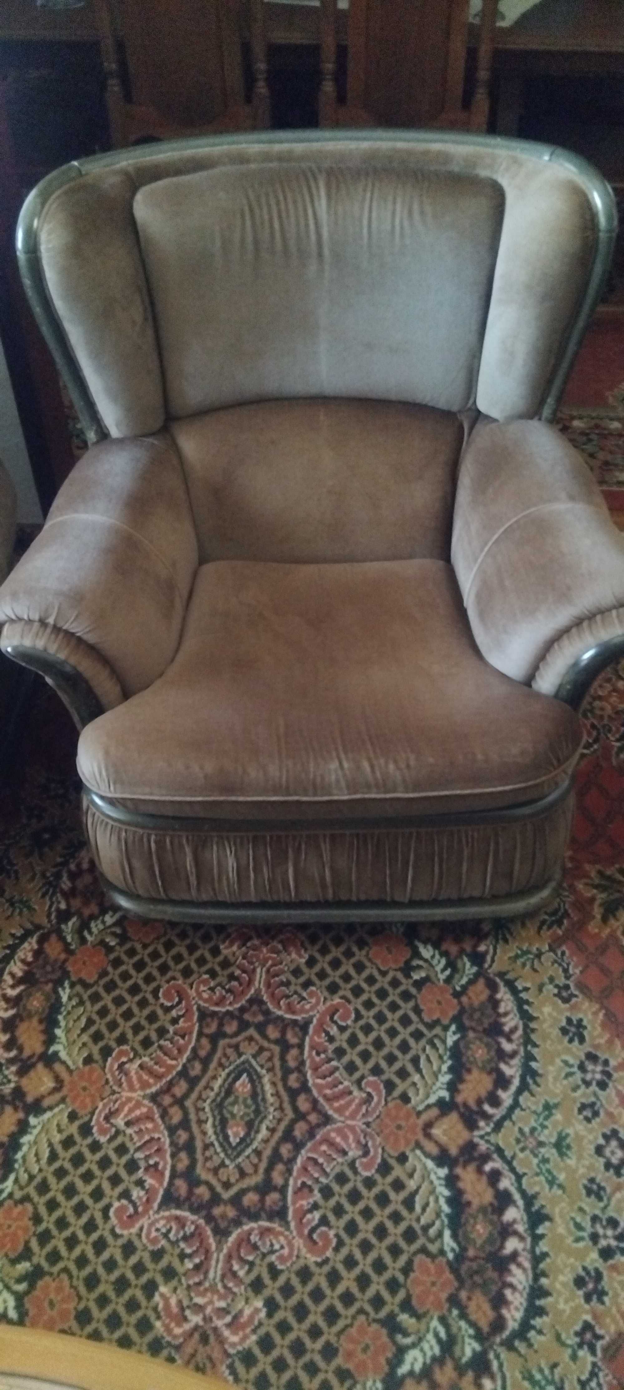 Sofás de sala castanhos
