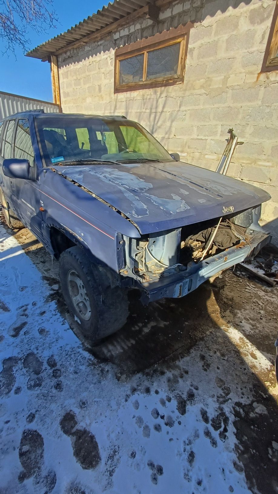 Джип  Гранд Чероки 2.5 1994 ZJ-разборка или восстановление