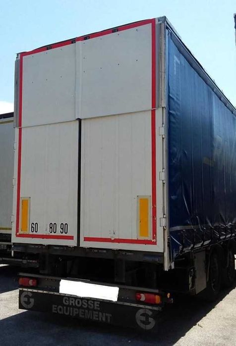 SEMI REBOQUE 18T – TETO ELEVÁVEL