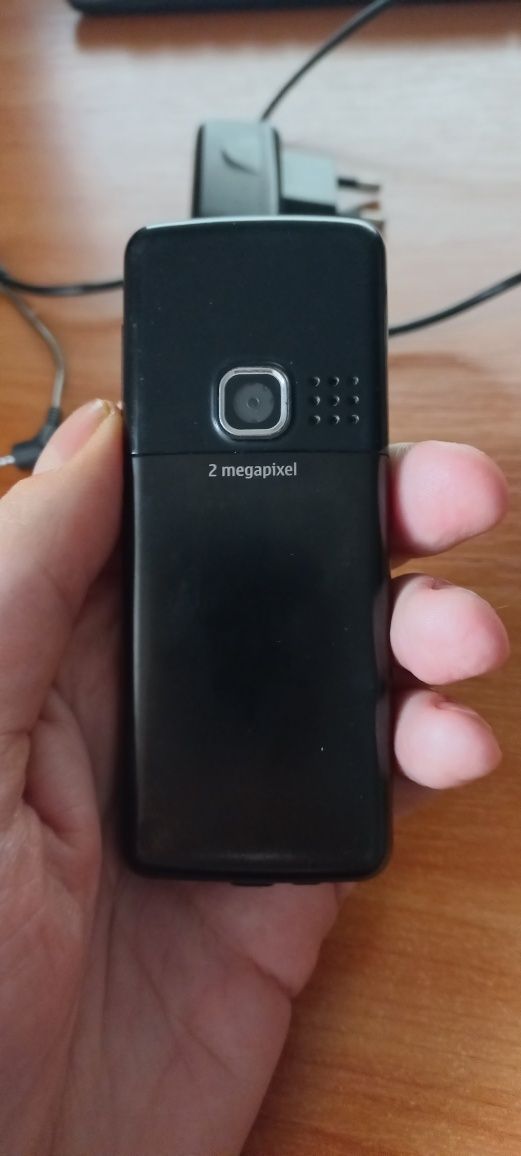 Телефон Nokia 6300