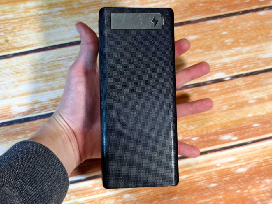 Корпус 16 АКБ Fast Charge PD3.0 16W 18650 швидка беспровідна PowerBank