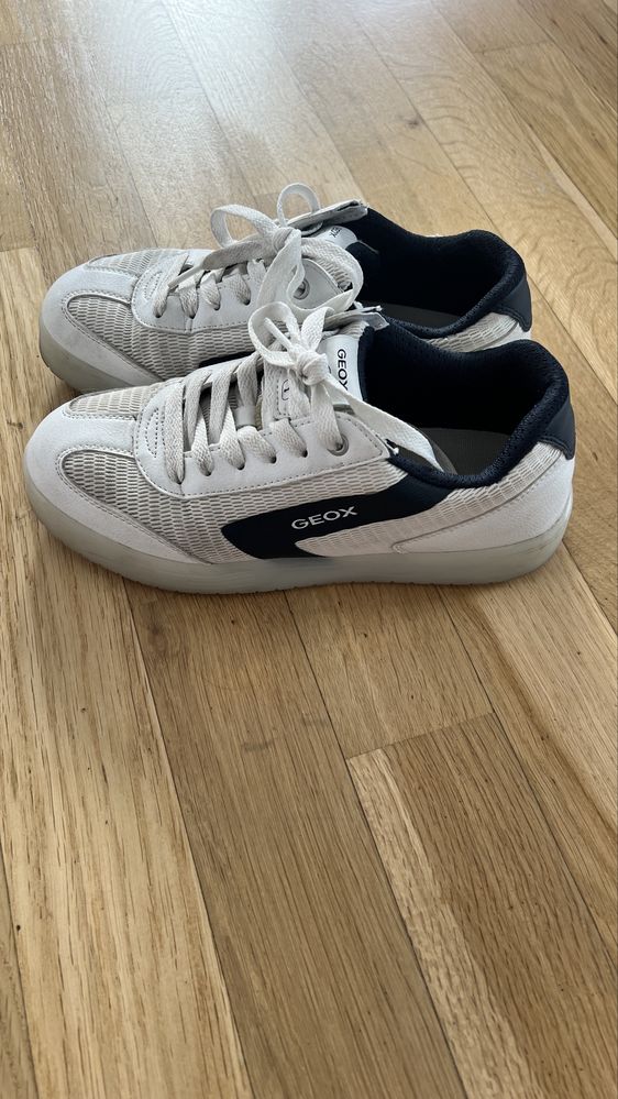 Buty Geox damskie r 37