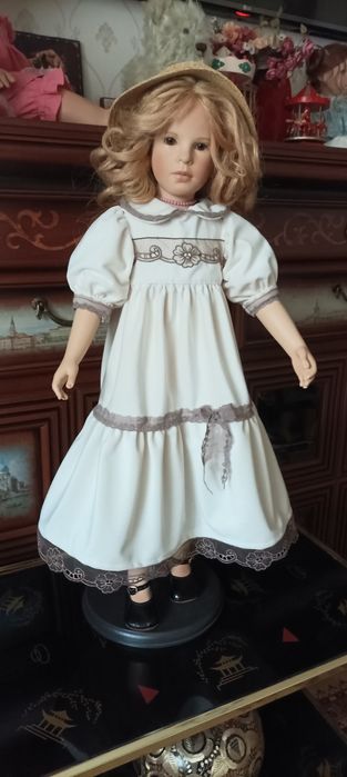 Коллекционная виниловая кукла.ОДЕЖДА