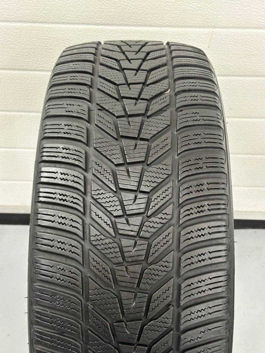 Резина Шини Колеса 235/45 R18 HANKOOK зима 2020р. пара