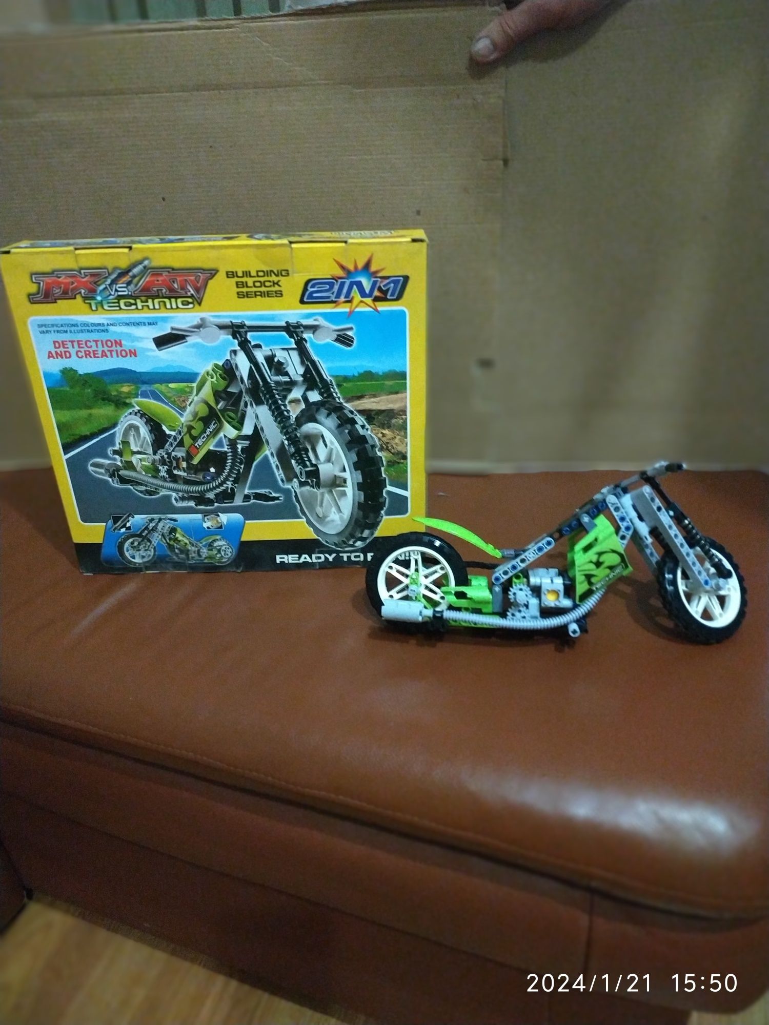 Набор Лего смешанный, Есть модель мотоцикл и машина.Мотоцикл.Машинакл