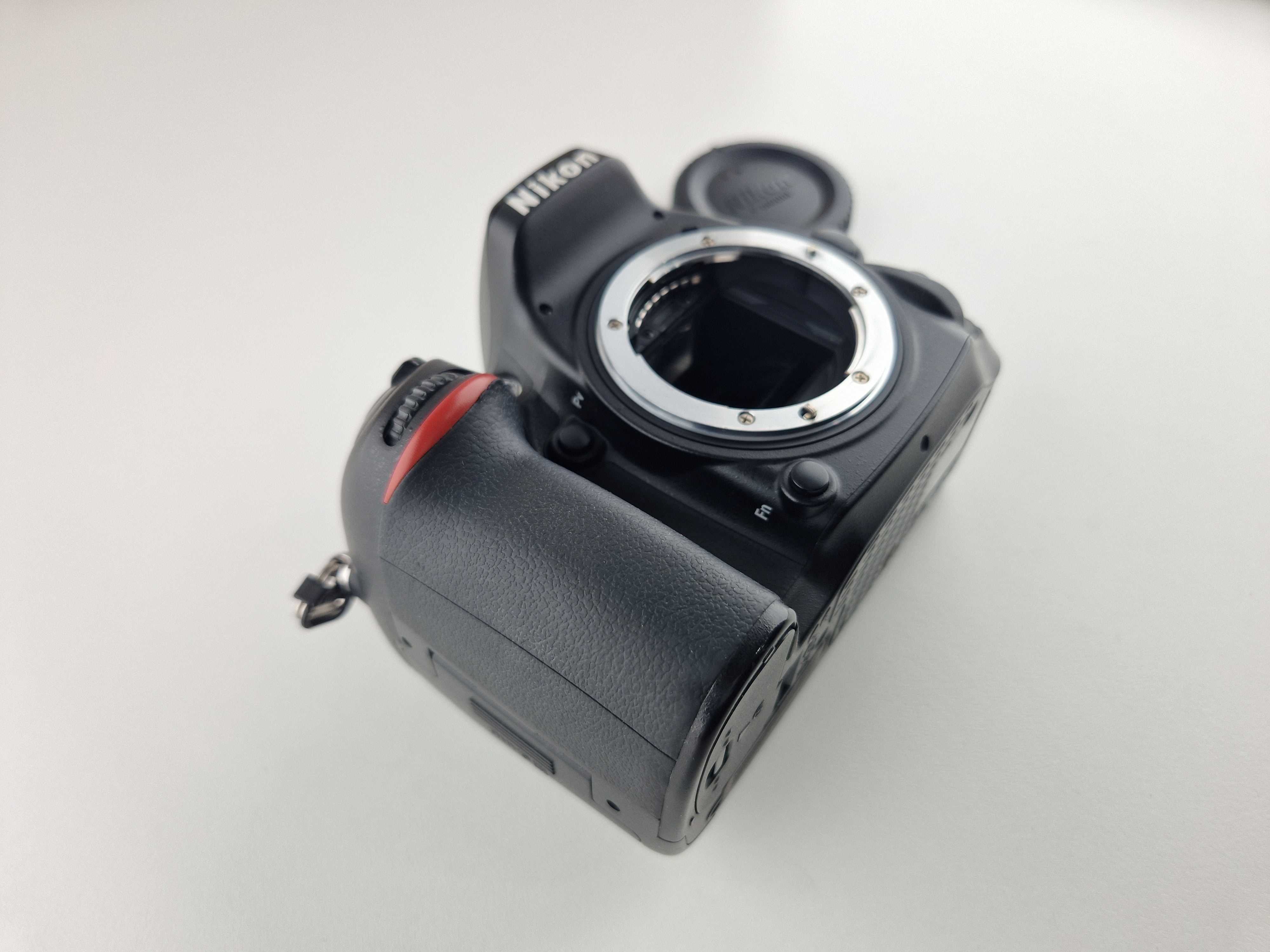 .Aparat Nikon D7100 body - 64GB - piękny stan!