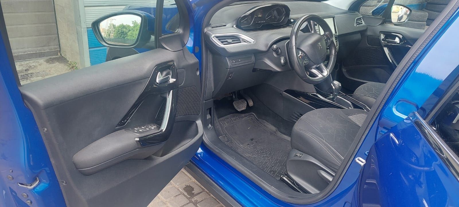 Продаю Peugeot 2008, 2019 г.в.