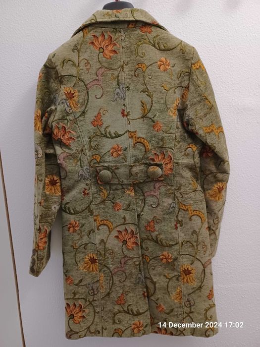 Casaco mulher, marca LAGA, novo