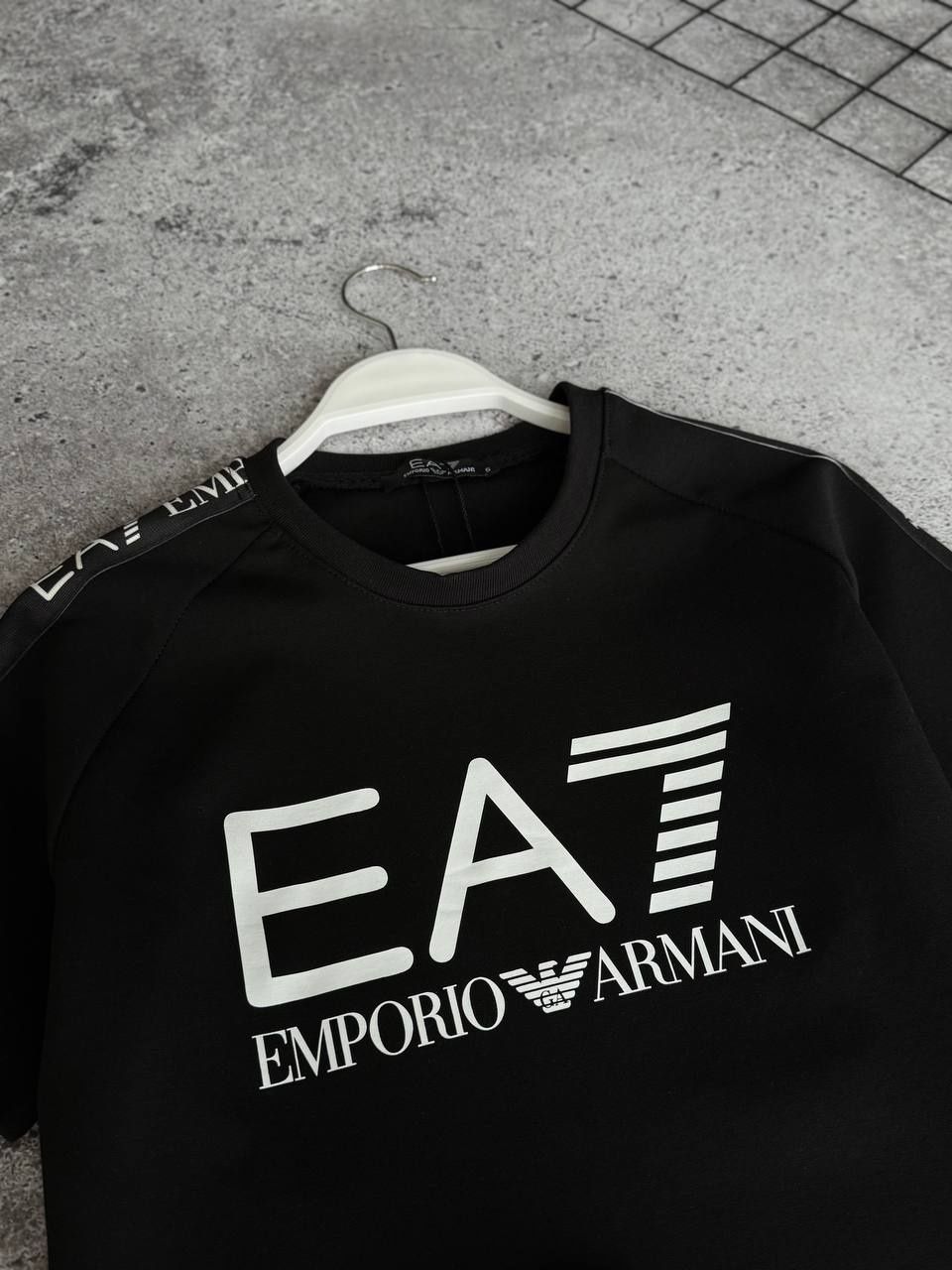 Emporio Armani A7 | Чоловічий комплект: футболка + шорти | Premium