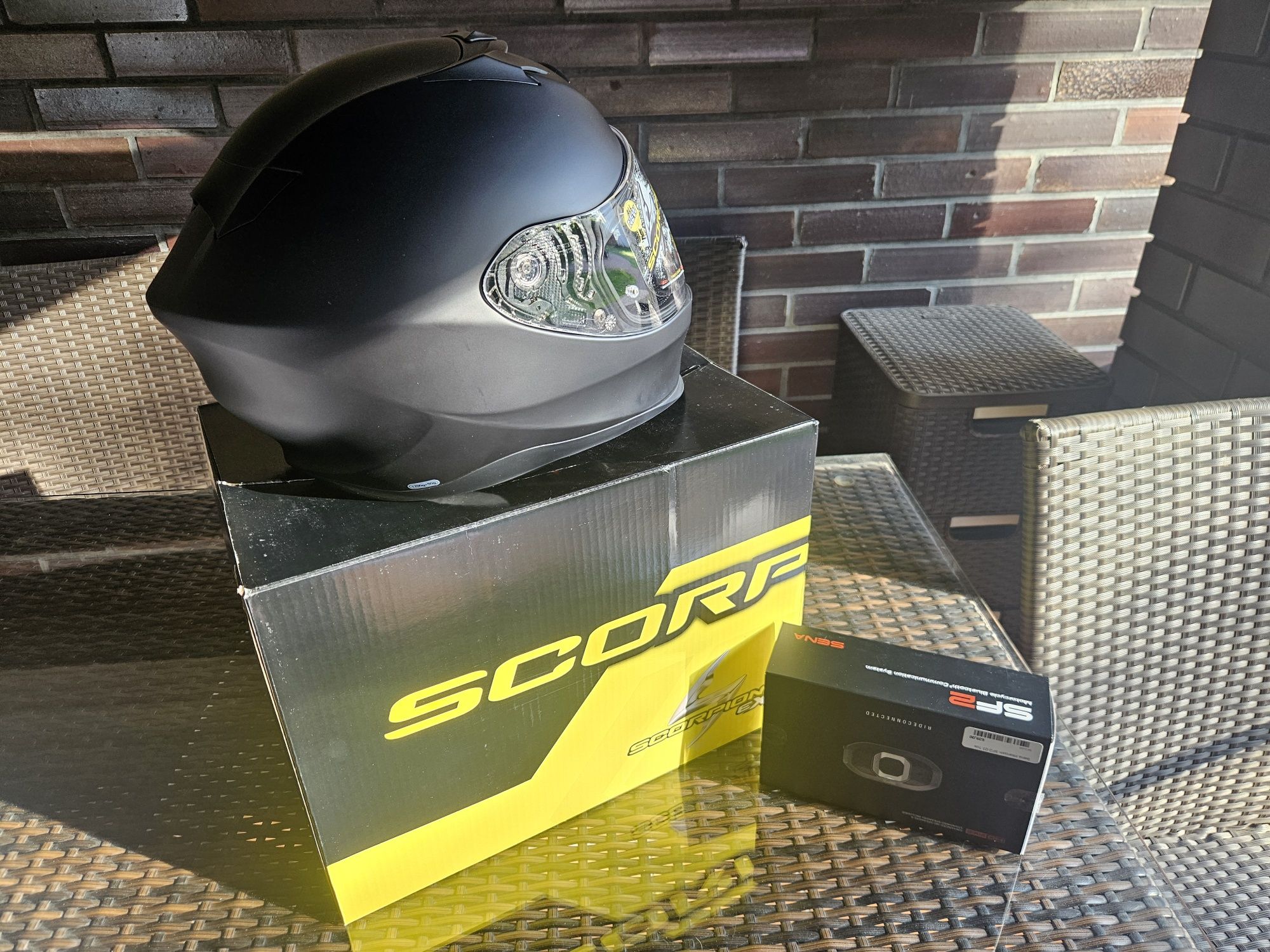 Kask Scorpion Exo-520 Evo Air XXL z interkomem Sena SF2 Nowy zestaw