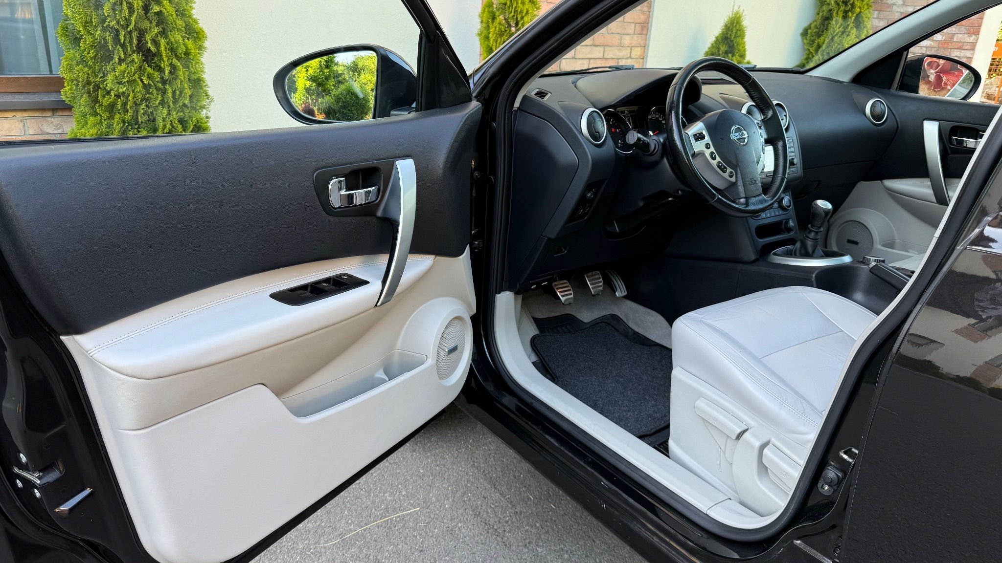 Nissan Qashqai+2 Tekna/4X4/DużaNavi/KameraPark/Klimatron/7-Osób/PanoramDach/Skóra/Xenon