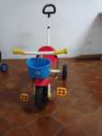 triciclo de empurrar
