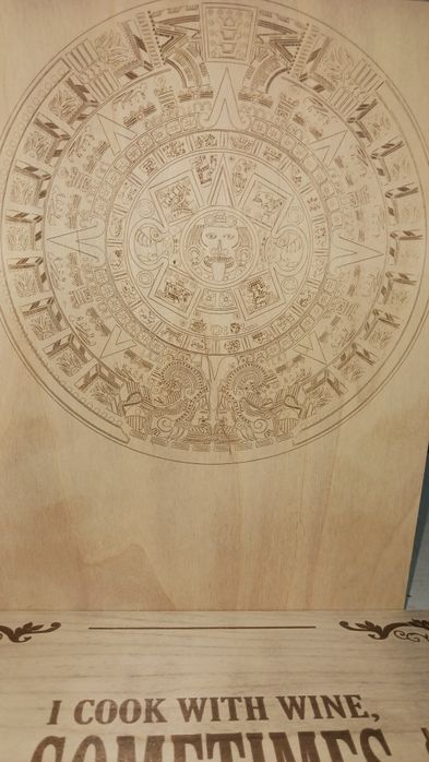 Calendário Azteca gravado em tamanho a4.