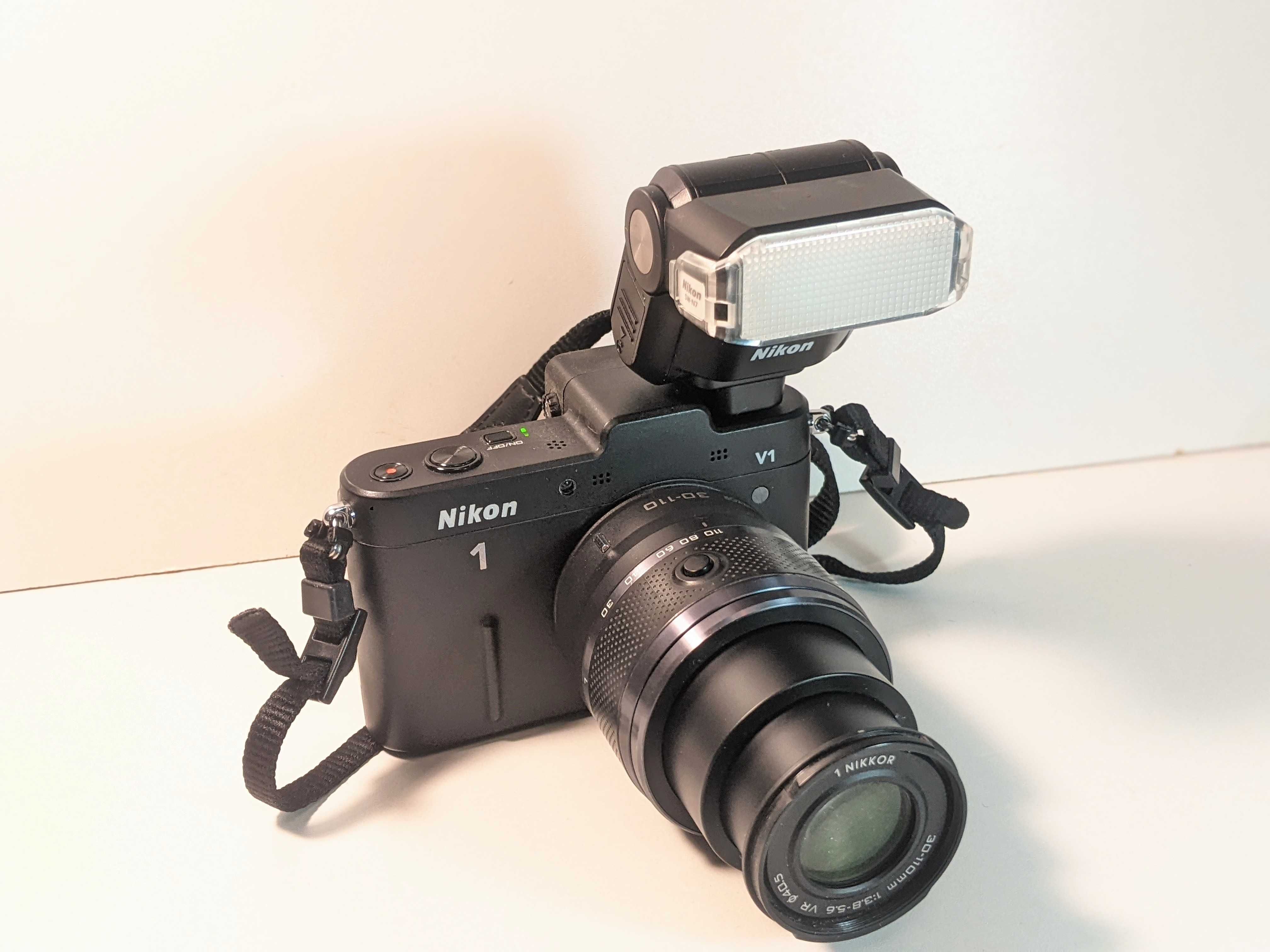 Nikon 1 V1, Nikkor 30-110, вспышка sb-n7
