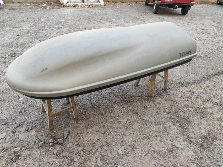 Caixa tejadilho Titan 450