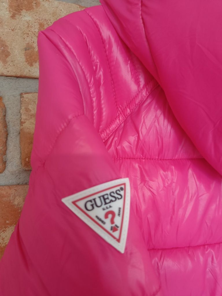 Kurtka damska Guess XS, S, M, L w różowym kolorze