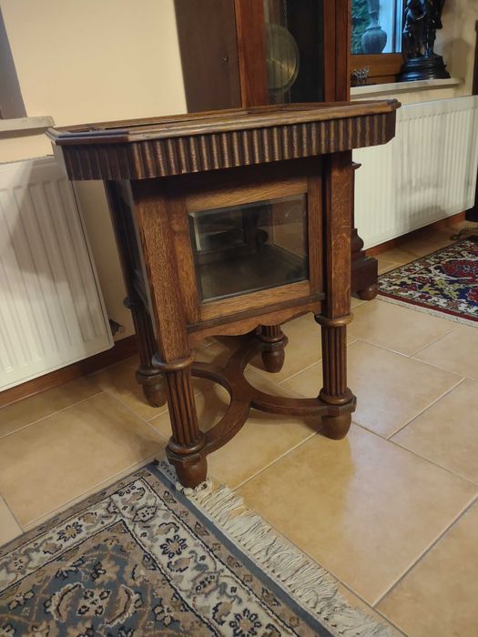 Stolik barek początek XX w. dąb