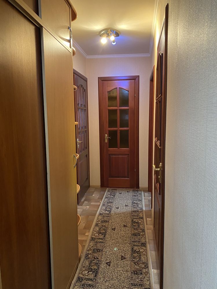 Продам 3 кімнатну квартиру центр