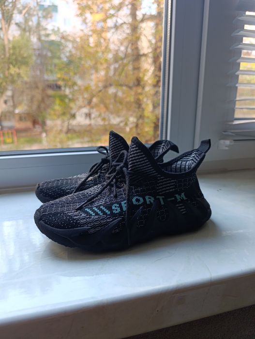 Текстильні кросівки 32 р.