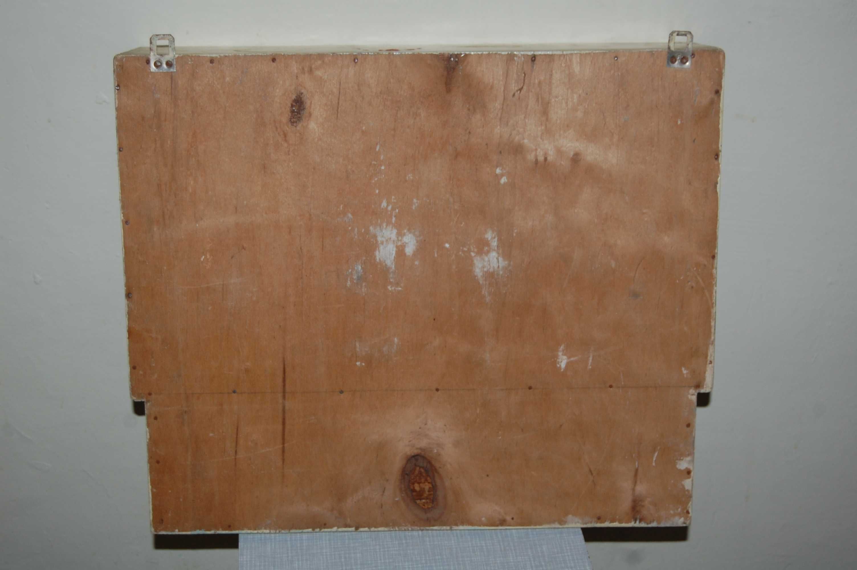 Stara drewniana szafka do powieszenia - lata 60