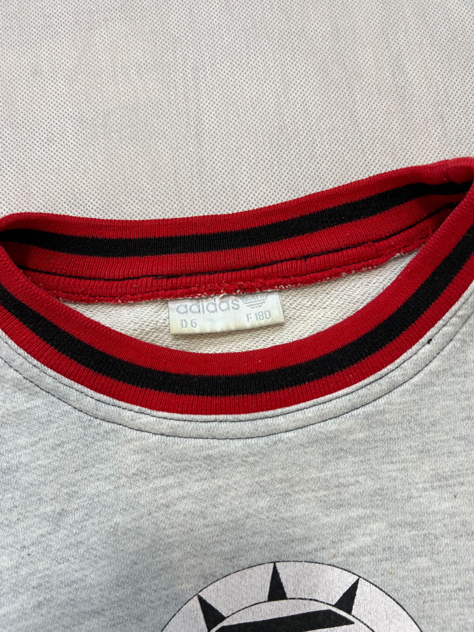 Bluza Adidas Athletic Garments vintage 90’s boxy fit 63x64 cm