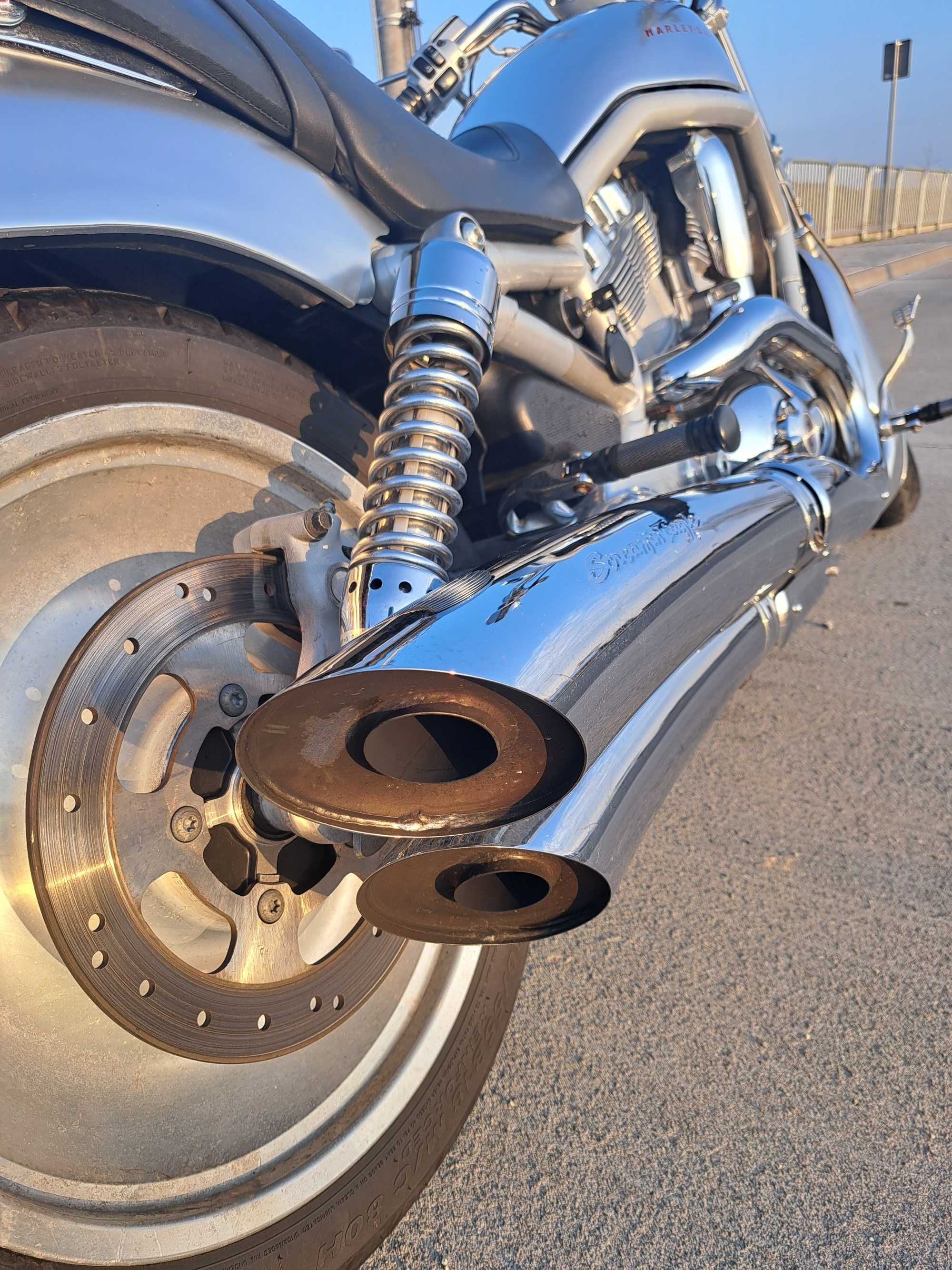 Harley-Davidson V-Rod