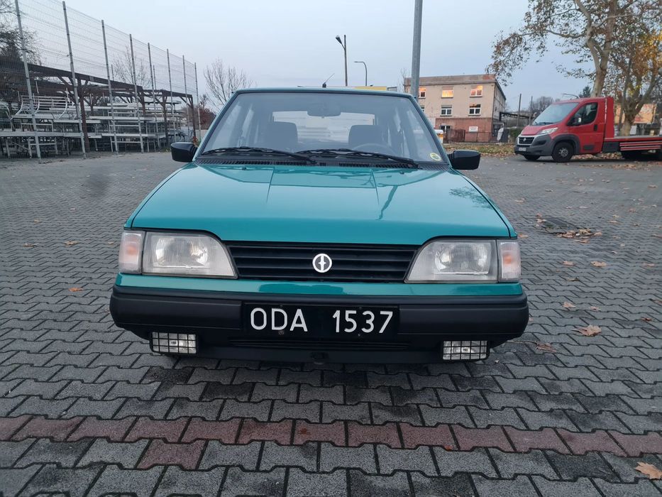 Polonez Caro Polonez Caro 1.6 GLE (czarne tablice, kompletna dokumentacja, oryginał