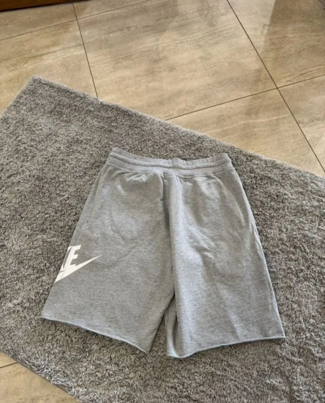 Шорты Nike шорти