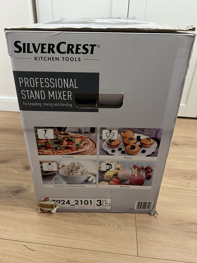 Planetarny robot kuchenny z blenderem Silver Crest