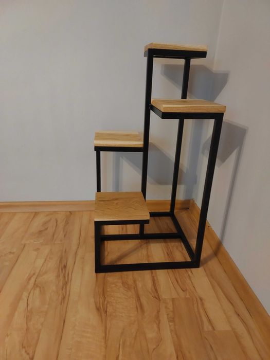 kwietnik loft/industrial