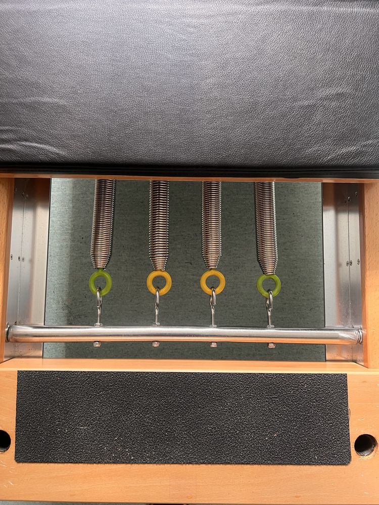 Reformer Pilates skrzynia box trampolina