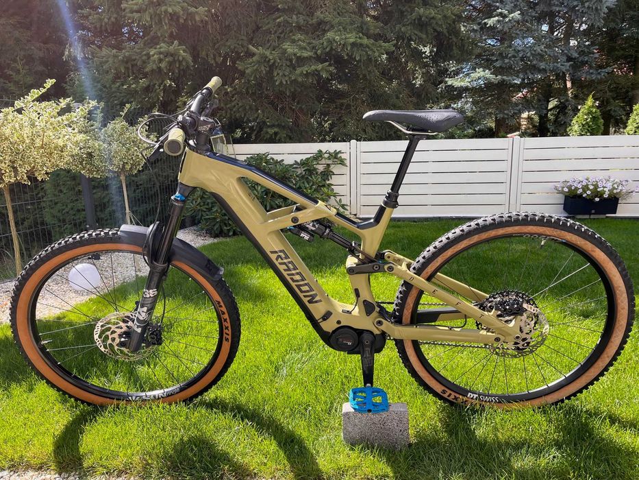 Rower elektryczny E-Bike Full - Radon Deft 8.0