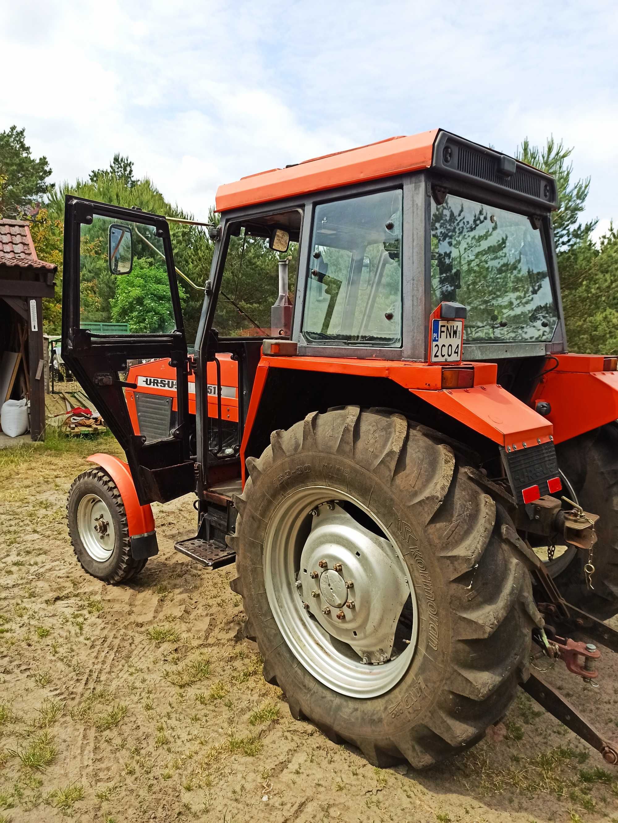 sprzedam ciągnik Ursus 4512 MF Perkins