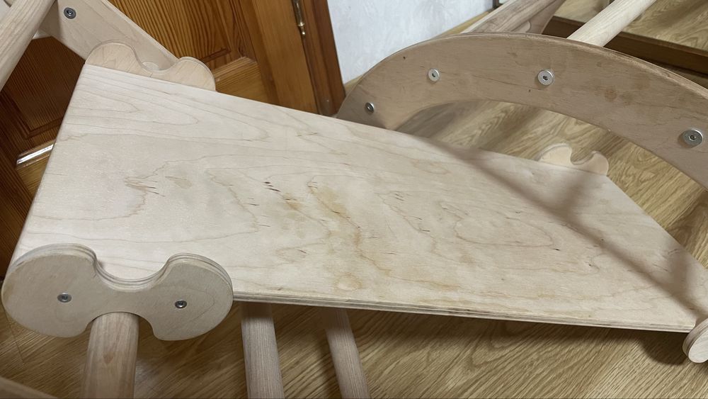 Трикутник піклера, арка, гірка дерево