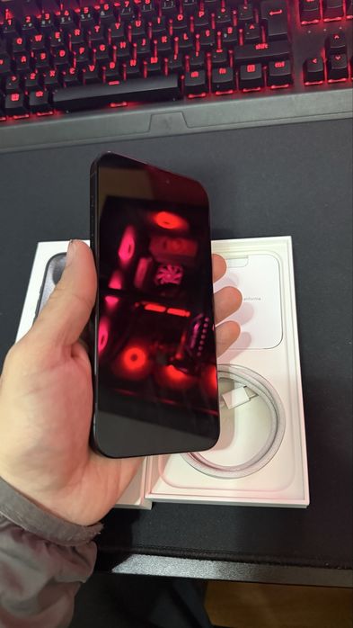 Vendo iPhone 15 Pro Max 256GB