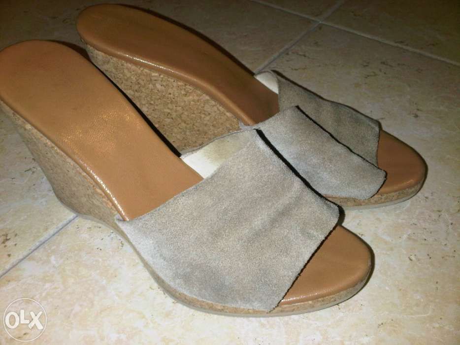 Sandalia em camurça "hera" 36