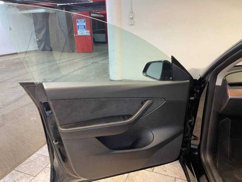 2022 Tesla Model Y Long Range Авто в наявності!!!
