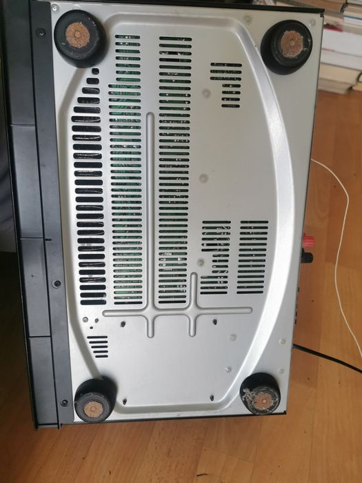 Amplituner Onkyo HT-R538