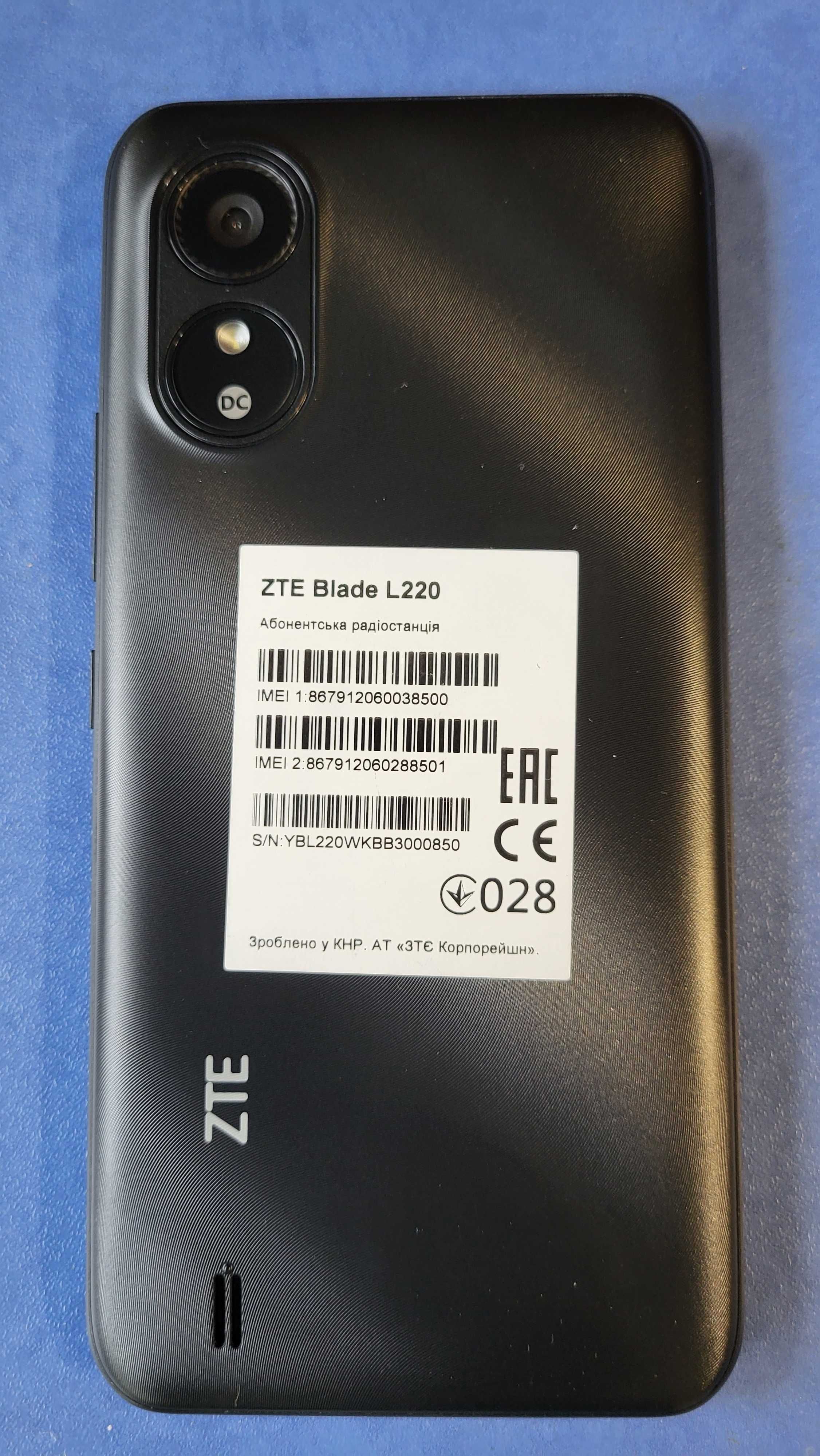 ZTE Blade L220 1/32GB Black