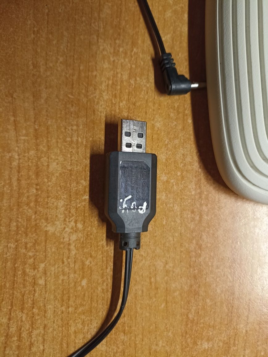 Продам роутер TP-LINK + адаптер на 5v