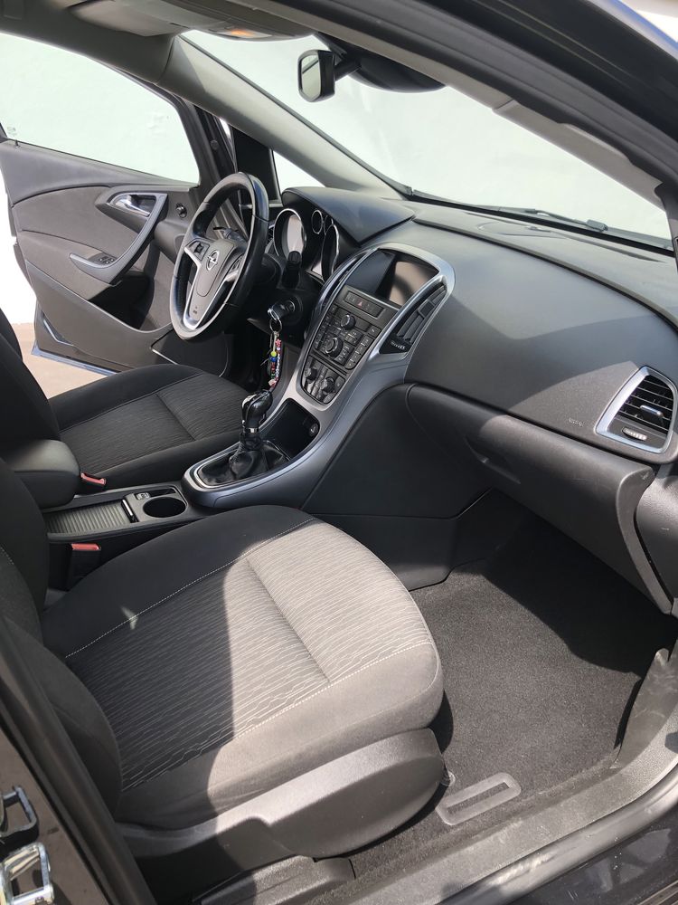 Opel Astra Tourer 1.7 CDTI